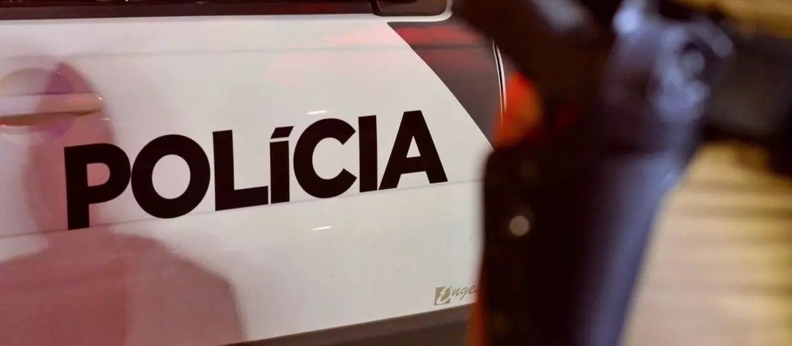 Motociclista sem CNH resiste à abordagem policial e é preso em Indianópolis