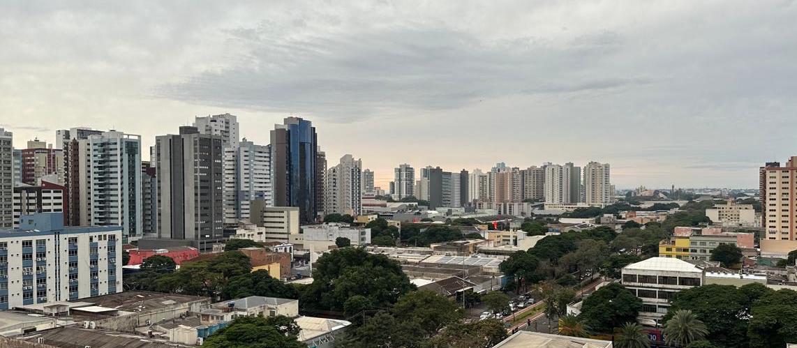 Frente fria mantém temperaturas baixas em Maringá nesta segunda (28)
