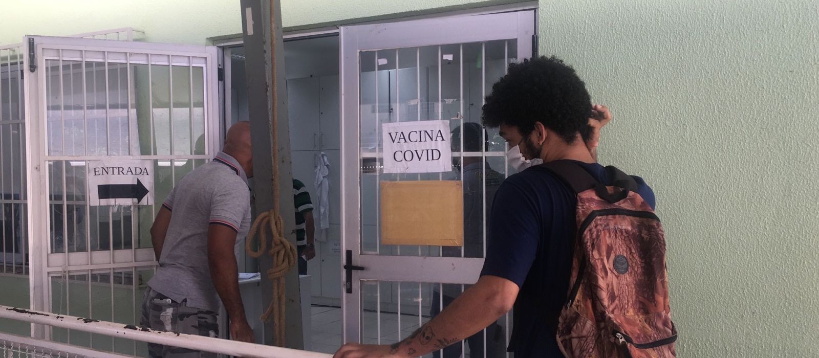 Maringá aplica 3ª dose da vacina contra a Covid-19 na população com 18 anos ou mais