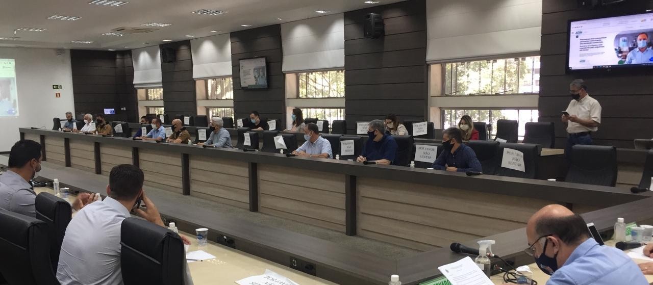 Prefeitos da região de Maringá vão cobrar e fiscalizar decretos municipais