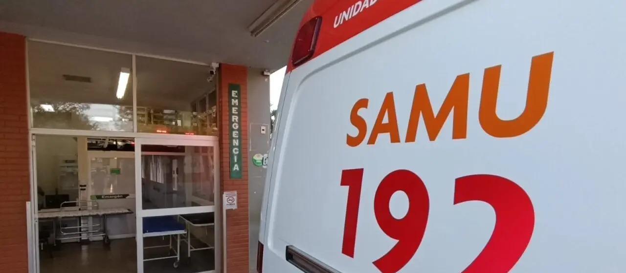 Adolescente de 14 anos fica ferida após bater em árvore com bicicleta em Maringá