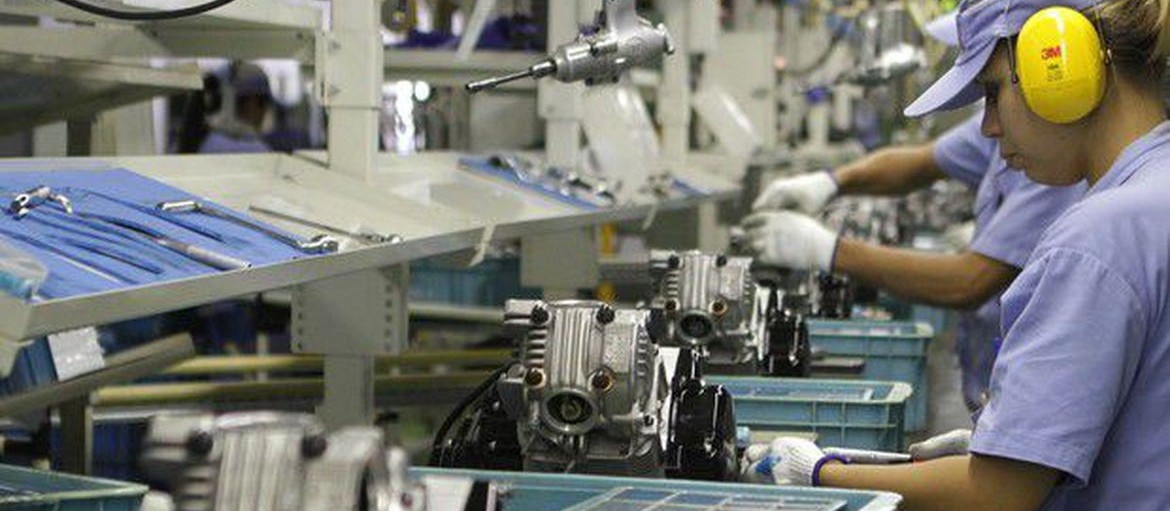 Produção industrial cresce em 14 estados brasileiros em junho, diz IBGE