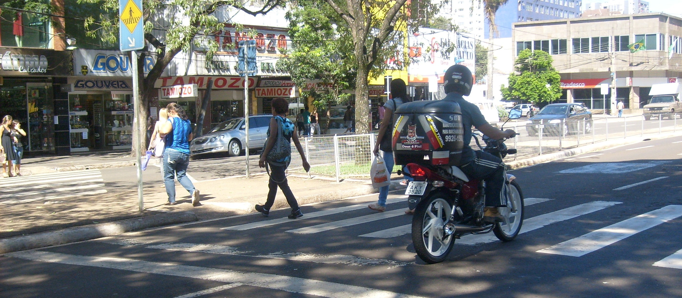 Quase 75% das mortes no trânsito são de pedestres e motociclistas