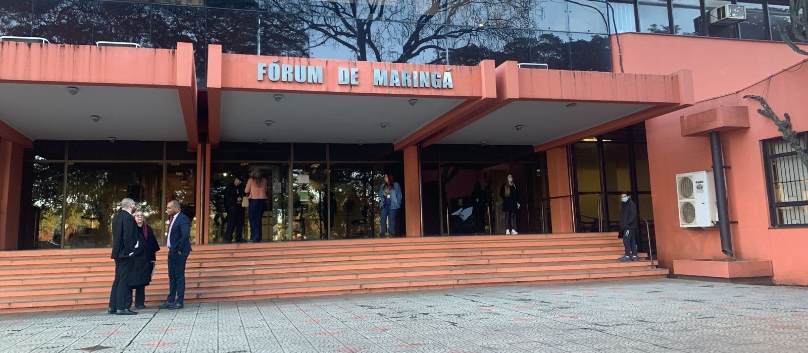 Começa o julgamento do 'atirador do açougue' em Maringá