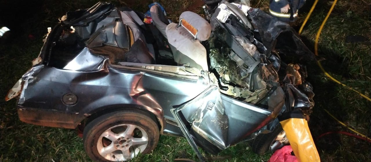 Caminhoneiro que provocou acidente com cinco mortes no Paraná é atuado por ‘racha’