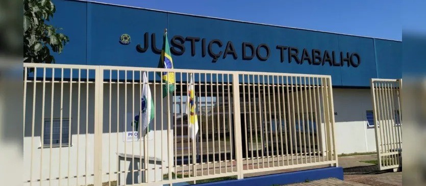 Justiça mantém demissão por justa causa de motorista que fez conversão proibida