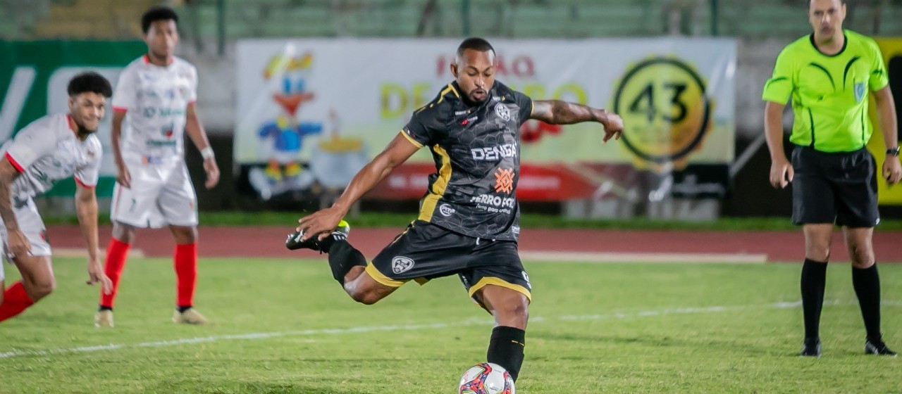 Aruko Sports goleia o Verê e assume a liderança do Paranaense Série B