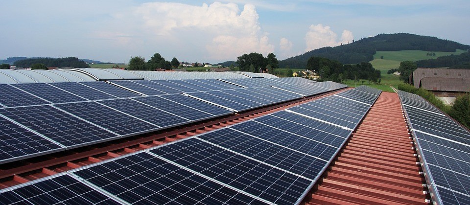 Cientistas desenvolvem nova célula solar com eficiência de 44,5%