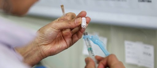 Vacinação contra a gripe para crianças vai até o próximo dia 15