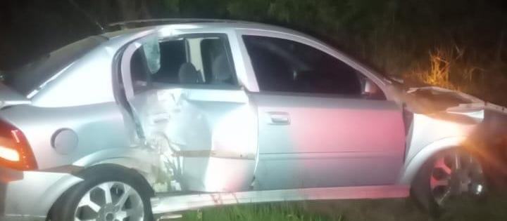 Carro bate na traseira de motocicleta e motociclista morre na PR-218