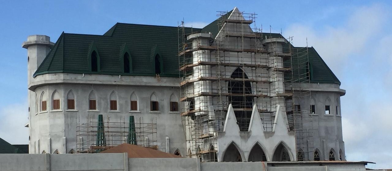 Reportagem da CBN visita mosteiro em construção em Maringá