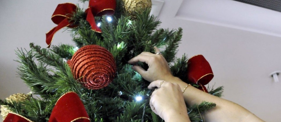 Copel orienta sobre cuidados com luzes de Natal para evitar acidentes