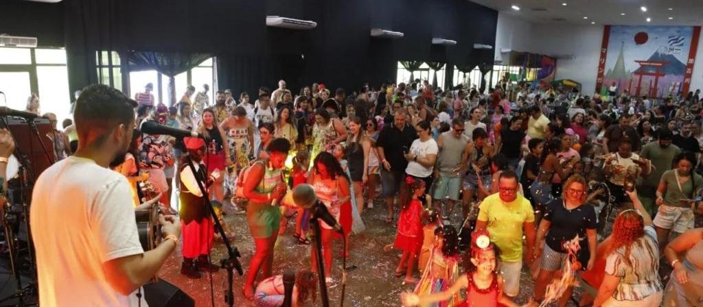 Prefeitura de Maringá promove matinê de Carnaval no Parque do Japão na terça-feira, 17