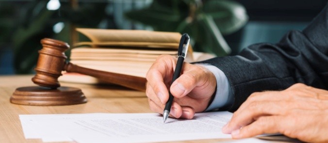UEM realiza teste seletivo para contratar advogados