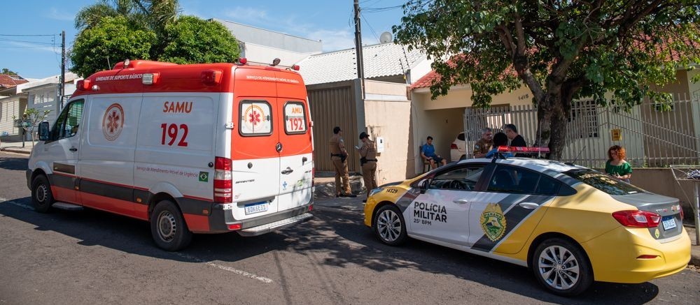 Policial mata esposa a facadas em Umuarama