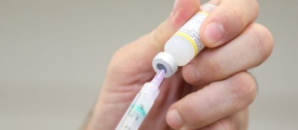 Vacina contra febre amarela passa a ser aplicada em todas as unidades de saúde de Maringá