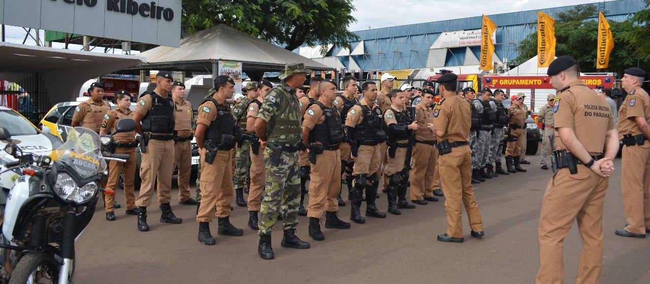 Em Maringá, operação conta com mais de 60 policiais