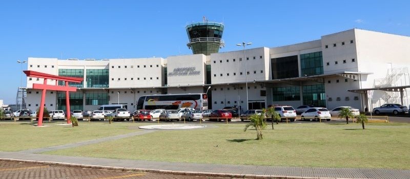 Aeroporto de Maringá terá apenas um voo semanal por conta da Covid-19