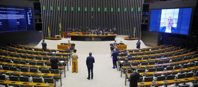 Câmara dos Deputados aprova projeto que dá apoio ao setor de eventos e turismo na pandemia