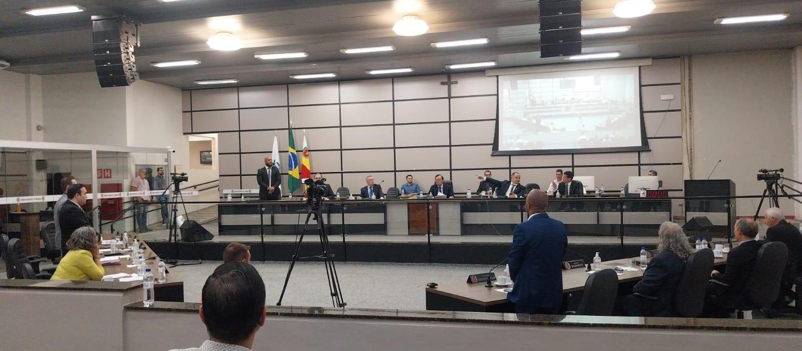 Vereadores mantêm veto do prefeito a projeto que alterava Plano Diretor