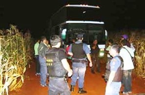 Operação “Piratas do Asfalto” prende maior quadrilha de assaltantes de ônibus do Paraná