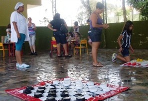 Escola da zona 05 em Maringá reúne pais, alunos e professores em mais uma edição da Escola Aberta
