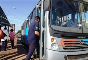 Prefeitura de Maringá é notificada sobre o não cumprimento da lei que proíbe a dupla função de motoristas de ônibus