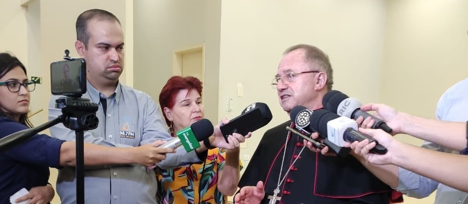 Mesmo com liberação, arquidiocese permanecerá fechada em Maringá