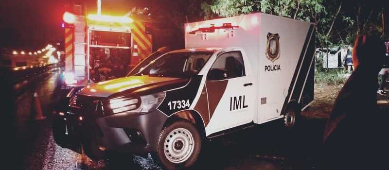 Motorista perde o controle de BMW e morre em acidente em Maringá
