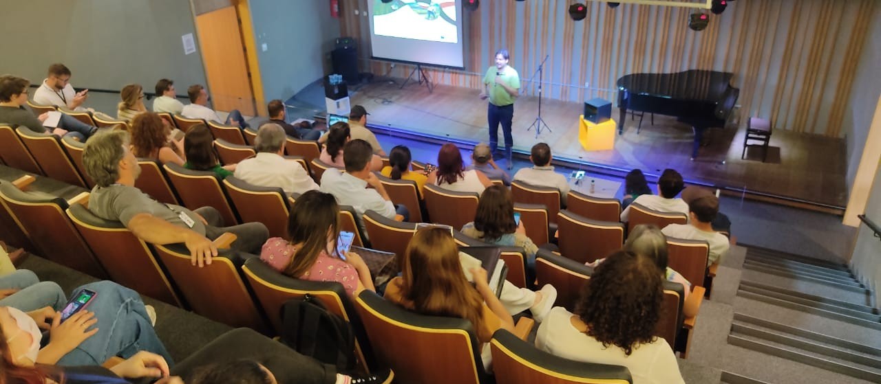 Maringá é sede de debate sobre agricultura urbana