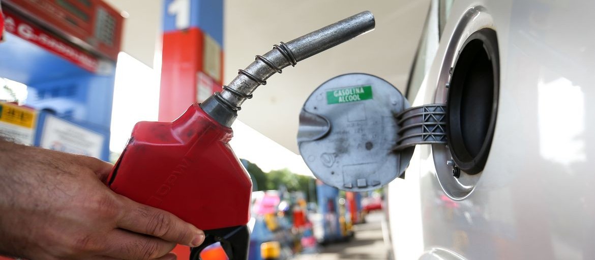 Cesta de preços pode baratear os combustíveis, diz especialista