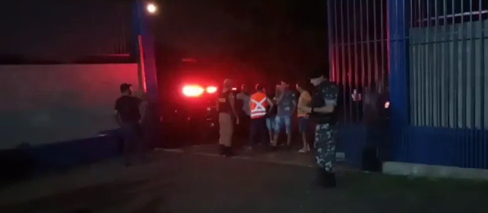 Foz do Iguaçu: dez pessoas são feitas reféns durante assalto a transportadora