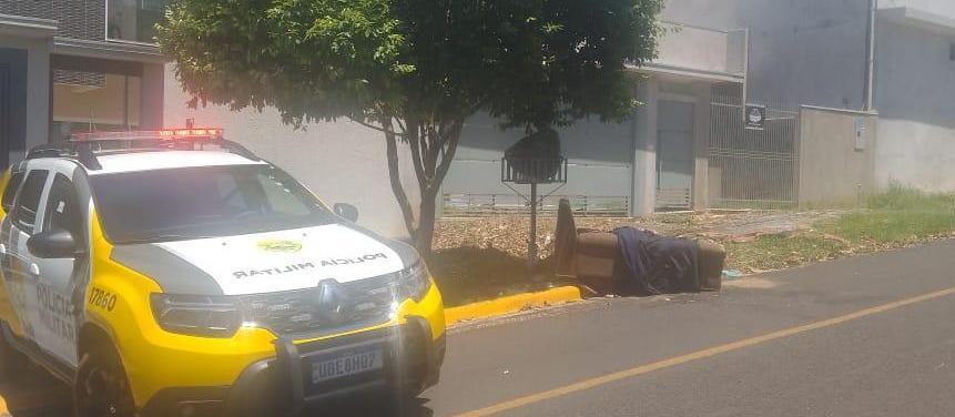 Suspeito é preso e corpo encontrado dentro de sofá é identificado