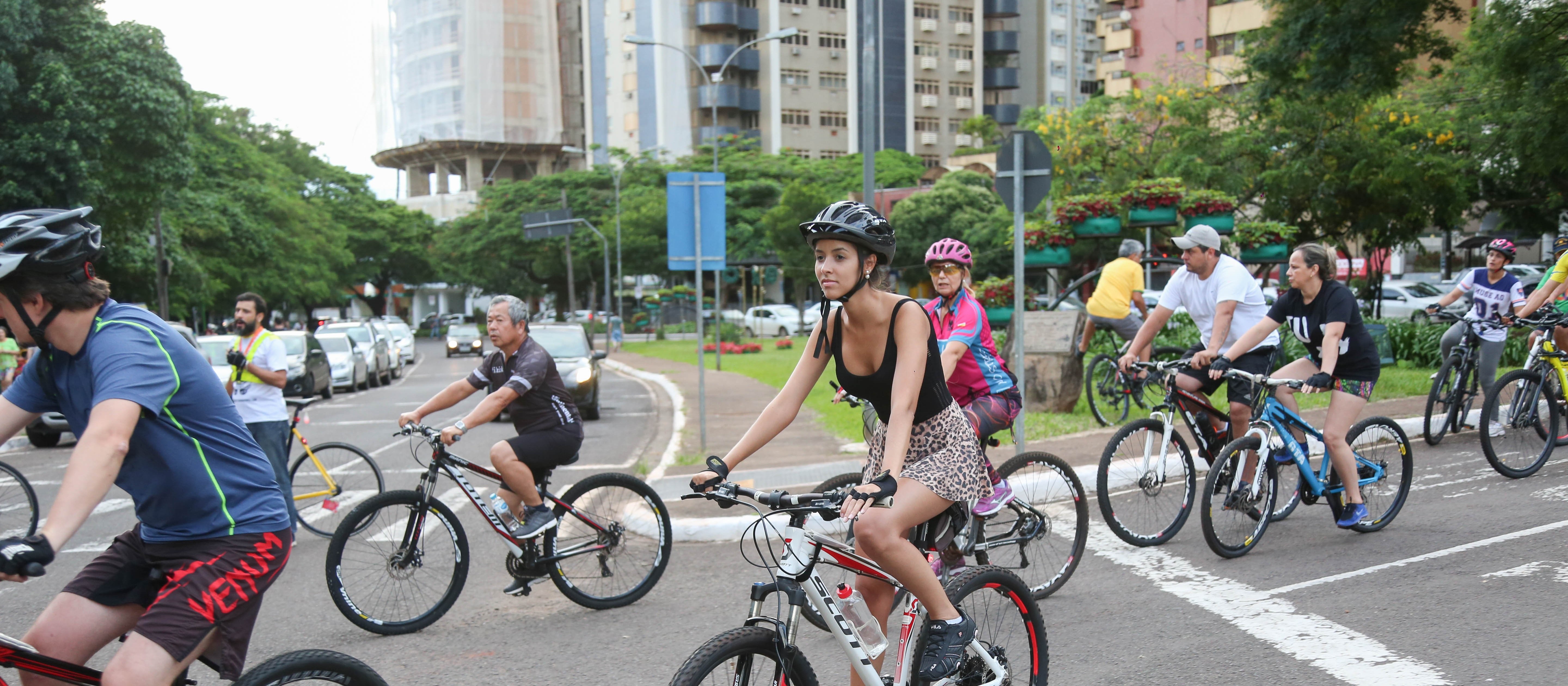 Aplicação de multas para ciclistas e pedestres fica para 2019