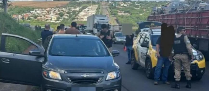 Dois homens são mortos e um policial ferido em confronto no Contorno Norte