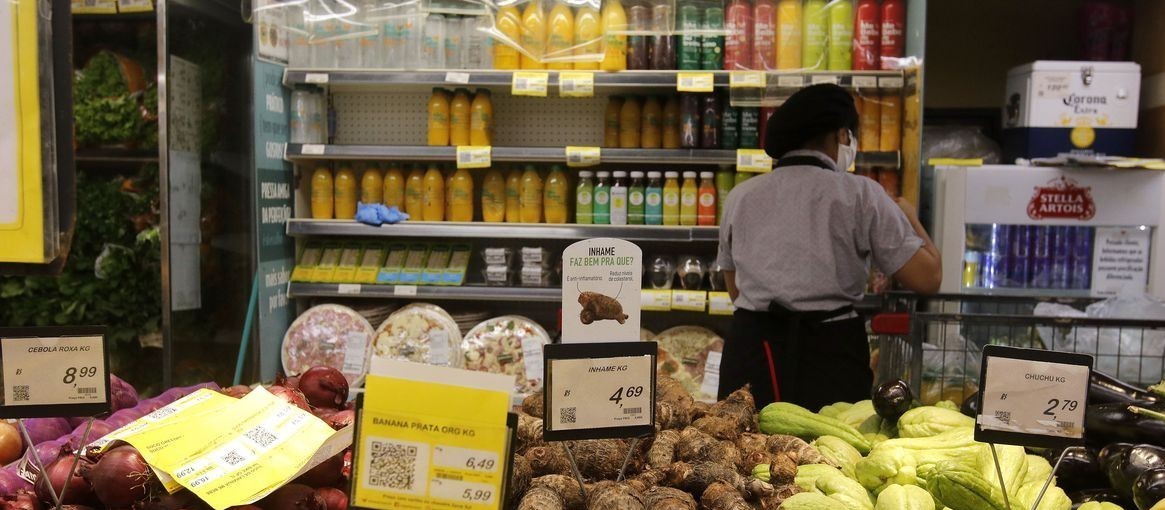 Prefeitura de Maringá vai liberar abertura de supermercados, açougues, padarias e peixarias nesse sábado (3)