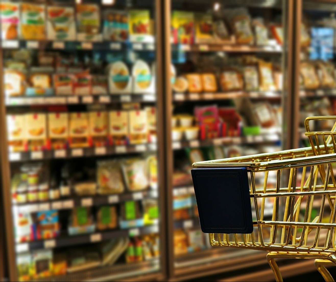 Supermercados e hipermercados mantêm trajetória de crescimento