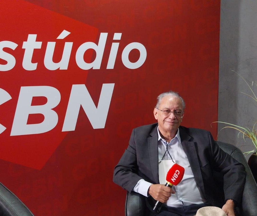 Palestrante fala sobre a indústria do café no Ca Fe On