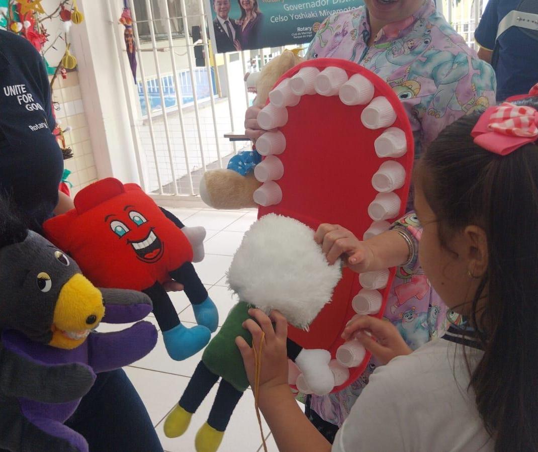 Cmei Walkíria Fontes em Maringá recebe "Entre Fios e Sorrisos"; projeto do Rotary