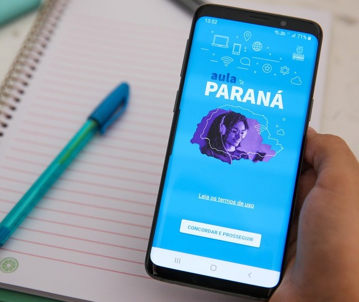 Ouvinte aponta falhas no aplicativo Aula Paraná