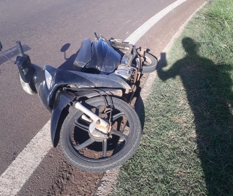 Motociclista fica gravemente ferida em acidente em Maringá