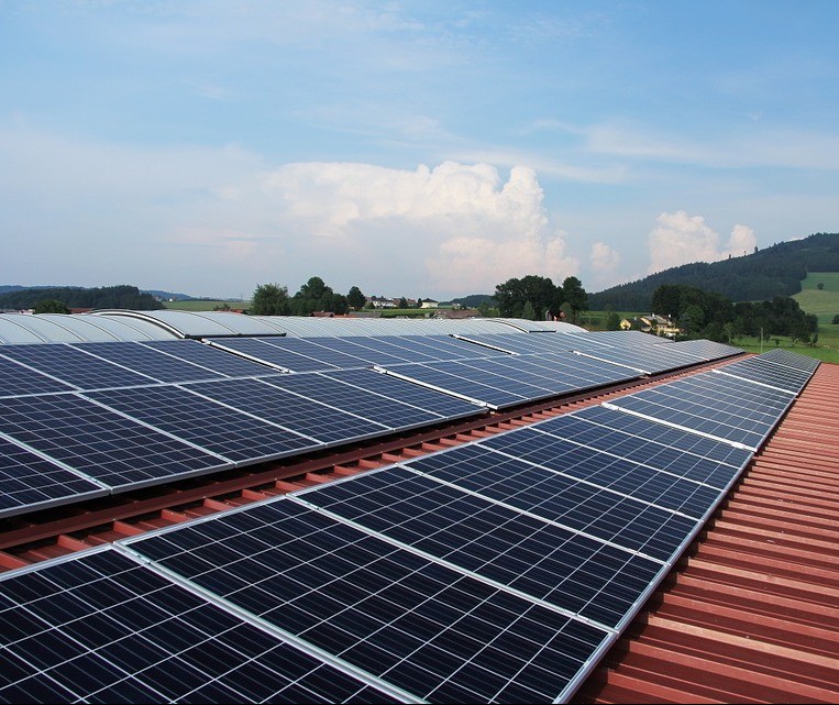 Cientistas desenvolvem nova célula solar com eficiência de 44,5%