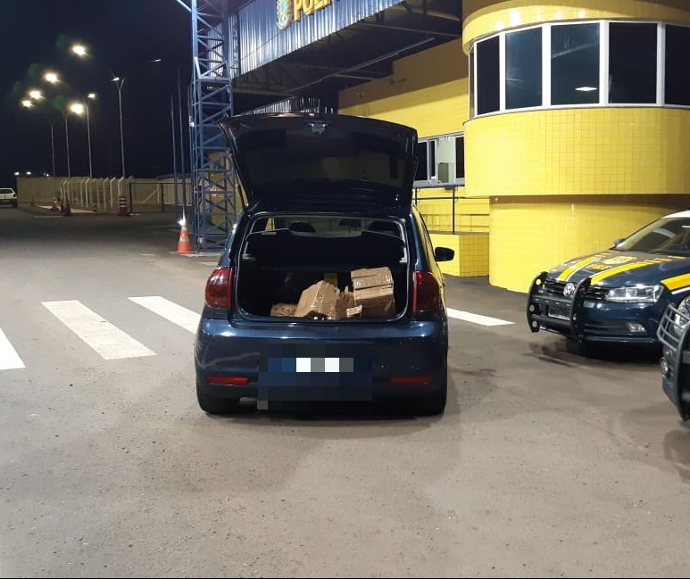 Condutor é preso transportando 68 Kg de maconha para Londrina 