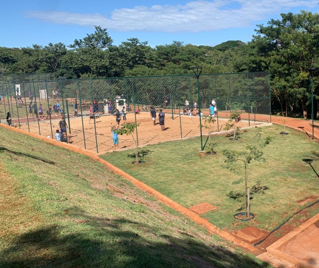Maringá inaugura parque linear com projeto Cidadania nos Bairros