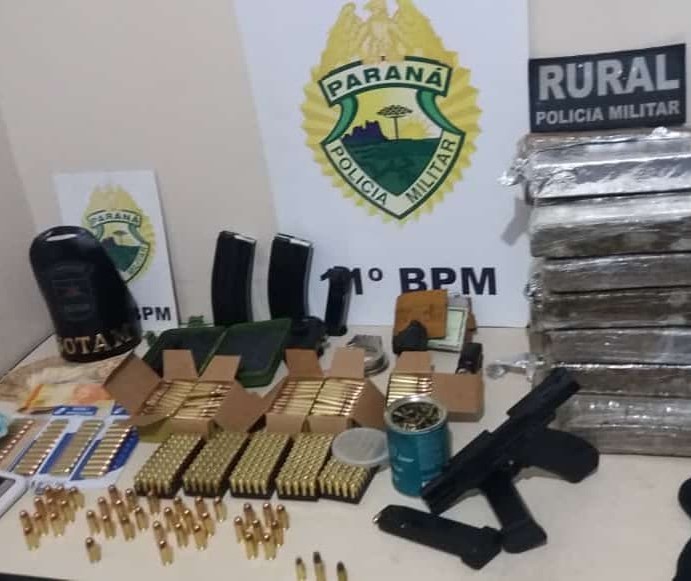 Polícia apreende arsenal de munições, drogas e carregadores de fuzil em assentamento