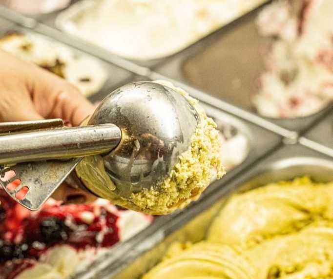Sorvete, sorbet, gelato: conheça as diferenças dessas delícias geladas