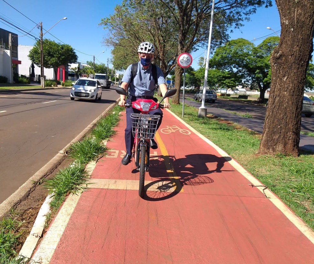 Projeto de bikes elétricas compartilhadas começa a funcionar no RJ