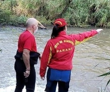 Polícia Ambiental encontra corpo de mulher no Rio Ivaí