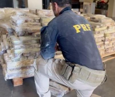 PRF apreende mais de quatro toneladas de maconha