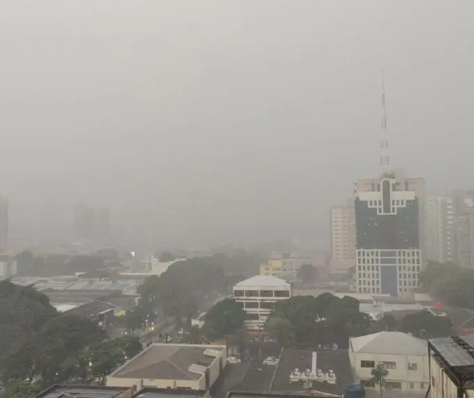 Previsão é de chuva para o Paraná neste domingo, precipitação pode chegar a 100 milímetros